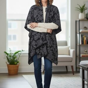 Soft Surroundings Black and Gray Floral Cape